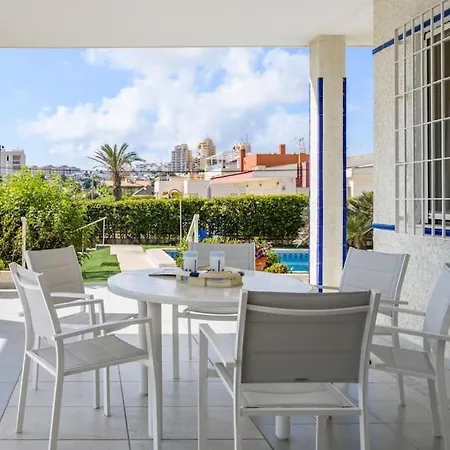 4adelfas4 Apartmán *